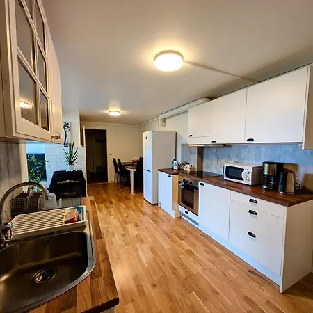 Pensionat Aurora In Shared Hause Nr3 We Are Doing Northen Lights Trip, Reaindear Trip And Sommaroy Fjord Trips *